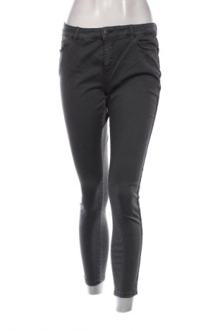 Blugi de femei Edc By Esprit, Mărime M, Culoare Gri, Preț 111,39 Lei