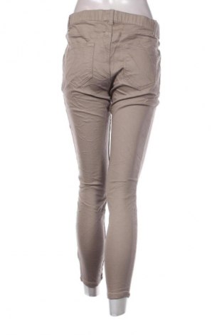 Damen Jeans Essentials, Größe M, Farbe Braun, Preis 20,99 €