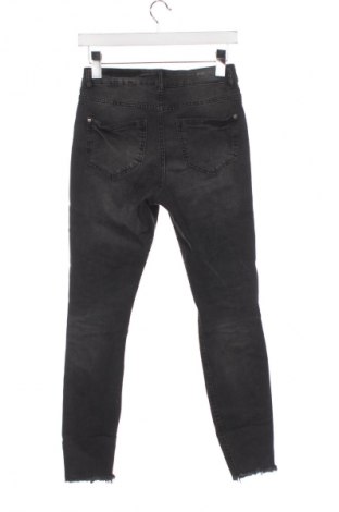 Damskie jeansy Fb Sister, Rozmiar S, Kolor Czarny, Cena 43,99 zł