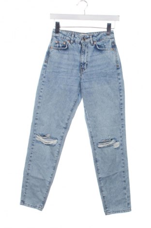 Damskie jeansy Gina Tricot, Rozmiar XS, Kolor Niebieski, Cena 111,99 zł