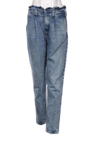 Blugi de femei Guess, Mărime M, Culoare Albastru, Preț 383,54 Lei