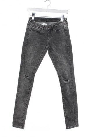 Dámske džínsy  Guess, Veľkosť M, Farba Sivá, Cena  23,95 €