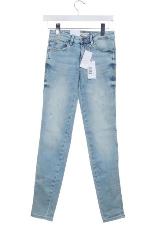 Blugi de femei Guess, Mărime S, Culoare Albastru, Preț 564,99 Lei