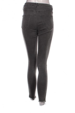 Damskie jeansy H&M, Rozmiar S, Kolor Szary, Cena 44,99 zł