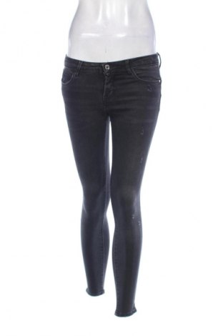 Blugi de femei H&M, Mărime S, Culoare Gri, Preț 40,99 Lei