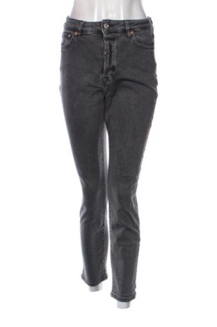 Damskie jeansy H&M, Rozmiar S, Kolor Szary, Cena 68,33 zł