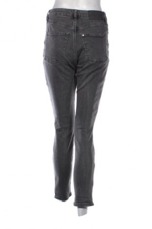 Damskie jeansy H&M, Rozmiar S, Kolor Szary, Cena 68,33 zł
