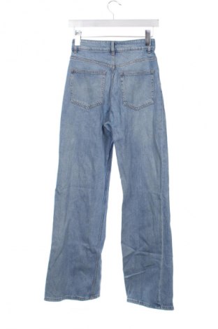 Damskie jeansy H&M, Rozmiar XS, Kolor Niebieski, Cena 68,33 zł