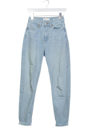 Дамски дънки H&M, Размер XS, Цвят Син, Цена 38,43 лв.