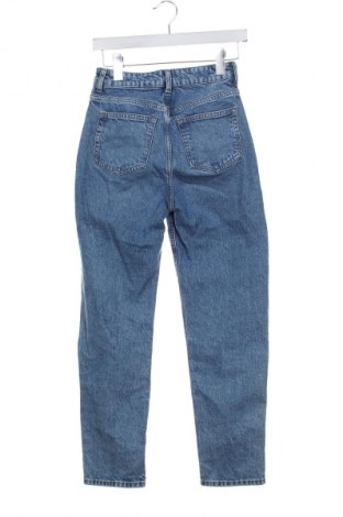 Дамски дънки H&M, Размер XS, Цвят Син, Цена 26,87 лв.