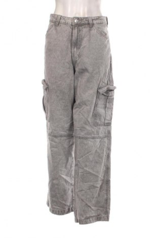 Damskie jeansy H&M Divided, Rozmiar M, Kolor Szary, Cena 43,99 zł