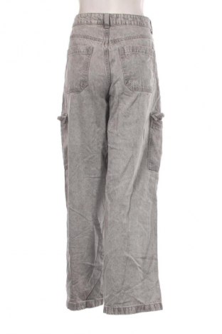 Damskie jeansy H&M Divided, Rozmiar M, Kolor Szary, Cena 43,99 zł