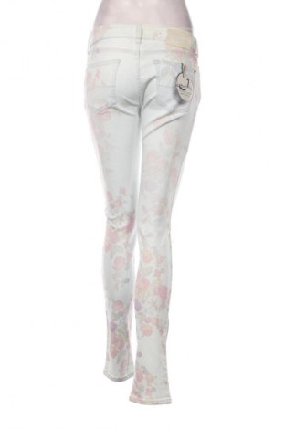 Damen Jeans Jacob Cohen, Größe M, Farbe Mehrfarbig, Preis € 177,99
