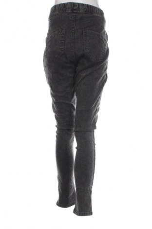 Damskie jeansy Janina, Rozmiar XL, Kolor Czarny, Cena 95,99 zł