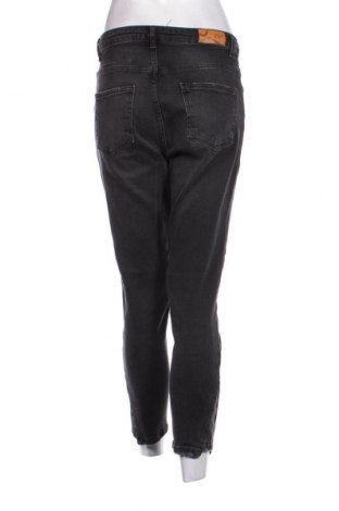 Blugi de femei Karol, Mărime M, Culoare Negru, Preț 73,00 Lei
