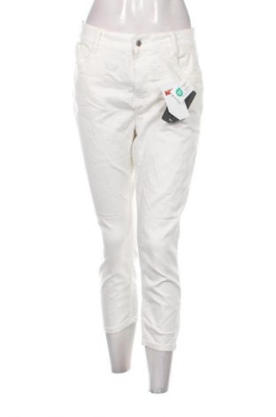 Damen Jeans Laura Torelli, Größe M, Farbe Weiß, Preis € 32,99