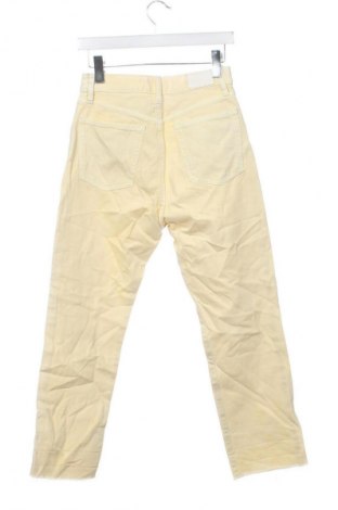 Дамски дънки Mango, Размер XS, Цвят Жълт, Цена 34,99 лв.