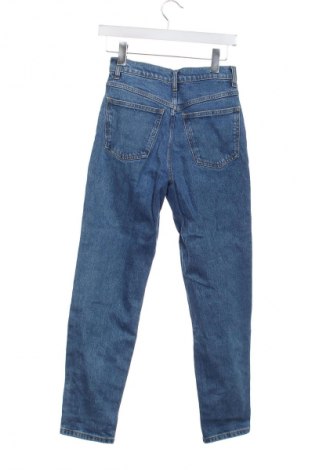 Damskie jeansy Mango, Rozmiar XS, Kolor Niebieski, Cena 80,11 zł