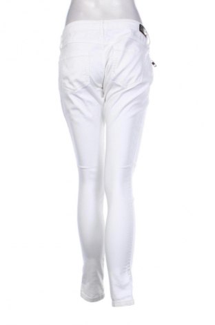 Damen Jeans Mango, Größe M, Farbe Weiß, Preis 17,25 €