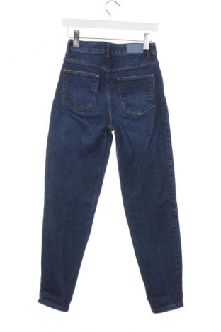 Blugi de femei Mohito, Mărime XS, Culoare Albastru, Preț 78,79 Lei