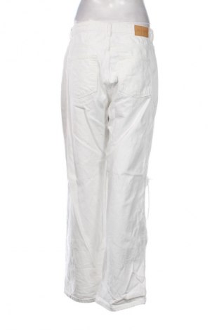 Damen Jeans Monki, Größe L, Farbe Weiß, Preis € 11,99