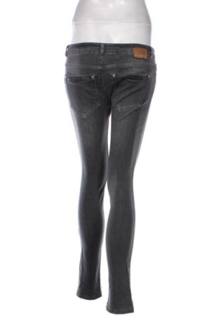 Damskie jeansy Pink Rose, Rozmiar M, Kolor Czarny, Cena 67,41 zł