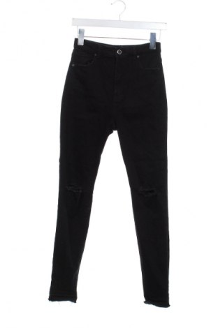 Dámské džíny  Pull&Bear, Velikost S, Barva Černá, Cena  370,00 Kč