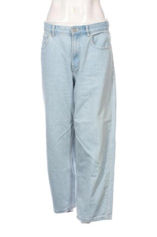 Női farmernadrág Pull&Bear, Méret M, Szín Kék, Ár 6 138 Ft
