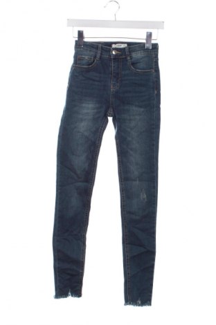 Dámske džínsy  Pull&Bear, Veľkosť XS, Farba Modrá, Cena  16,95 €
