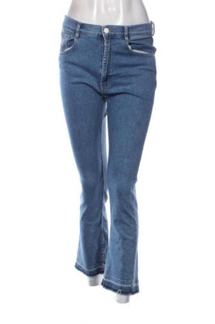 Damskie jeansy Pull&Bear, Rozmiar M, Kolor Niebieski, Cena 37,99 zł