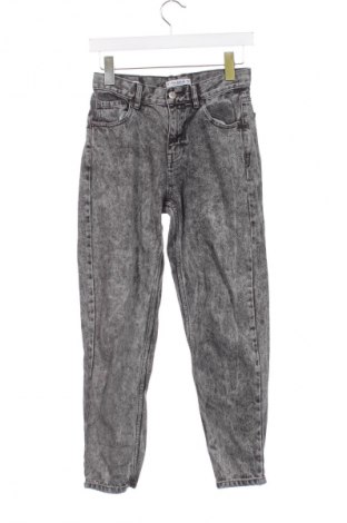 Dámské džíny  Pull&Bear, Velikost XS, Barva Černá, Cena  368,00 Kč