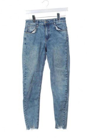 Dámské džíny  Pull&Bear, Velikost M, Barva Modrá, Cena  343,00 Kč