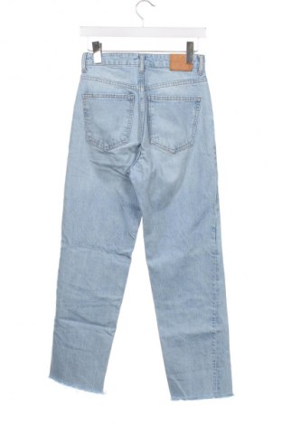 Γυναικείο Τζίν Pull&Bear, Μέγεθος XS, Χρώμα Μπλέ, Τιμή 14,20 €