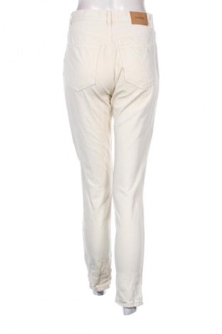 Női farmernadrág Pull&Bear, Méret S, Szín Fehér, Ár 5 687 Ft