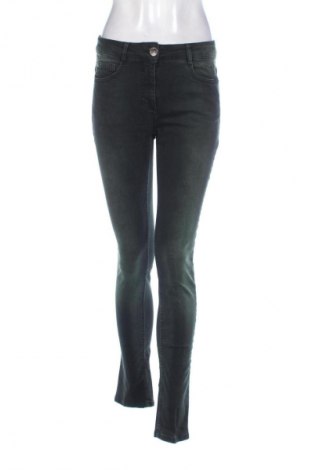 Damen Jeans Stella, Größe M, Farbe Mehrfarbig, Preis € 20,97