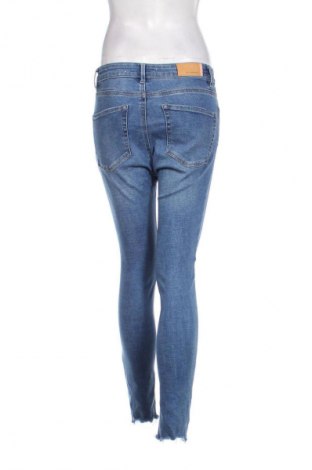 Damskie jeansy Stradivarius, Rozmiar M, Kolor Niebieski, Cena 68,33 zł