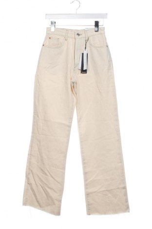 Női farmernadrág Stradivarius, Méret S, Szín Ekrü
, Ár 12 449 Ft