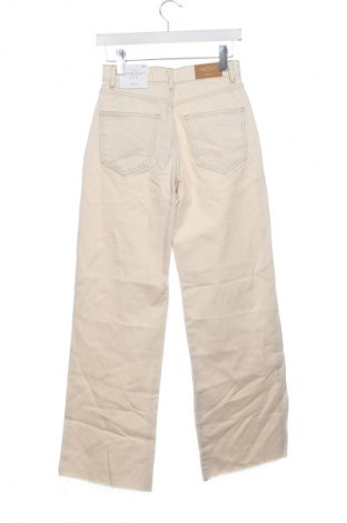 Női farmernadrág Stradivarius, Méret S, Szín Ekrü
, Ár 12 449 Ft