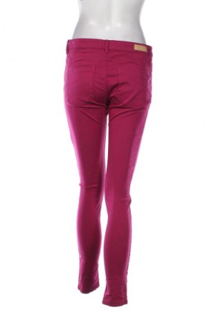 Blugi de femei Stradivarius, Mărime M, Culoare Roz, Preț 80,34 Lei
