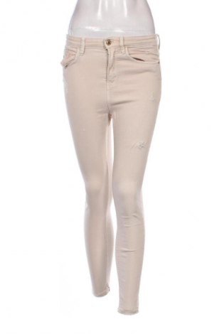 Blugi de femei Stradivarius, Mărime S, Culoare Bej, Preț 43,99 Lei