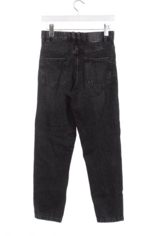 Damskie jeansy Stradivarius, Rozmiar XS, Kolor Szary, Cena 63,31 zł