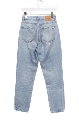 Damskie jeansy Stradivarius, Rozmiar XS, Kolor Niebieski, Cena 35,99 zł