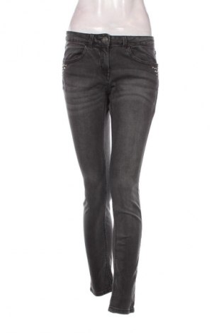 Blugi de femei Unbranded, Mărime M, Culoare Negru, Preț 74,81 Lei
