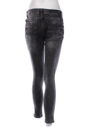 Damskie jeansy Unbranded, Rozmiar M, Kolor Czarny, Cena 68,33 zł