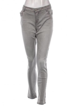 Női farmernadrág Zabaione, Méret XL, Szín Szürke, Ár 8 102 Ft