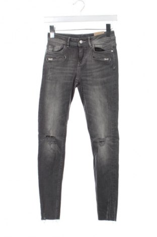 Дамски дънки Zara, Размер XS, Цвят Сив, Цена 62,99 лв.