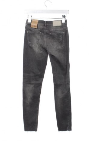 Дамски дънки Zara, Размер XS, Цвят Сив, Цена 62,99 лв.