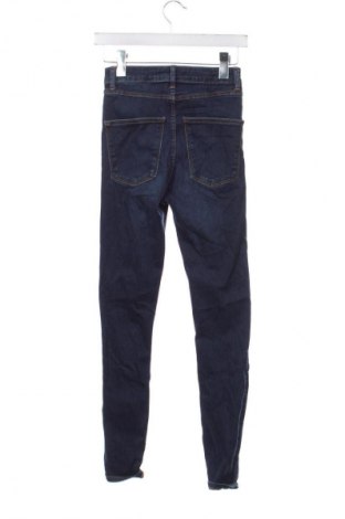 Дамски дънки Zara, Размер XS, Цвят Син, Цена 27,99 лв.