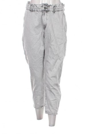 Дамски дънки Zara, Размер M, Цвят Екрю, Цена 27,99 лв.