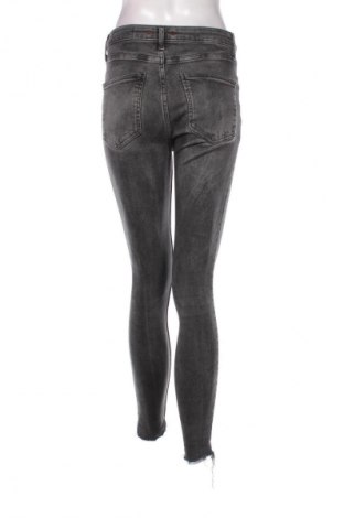 Damen Jeans Zara, Größe M, Farbe Grau, Preis € 13,75